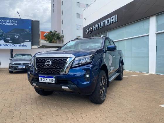 NISSAN FRONTIER 2.3 16V TURBO DIESEL XE CD 4X4 AUTOMÁTICO